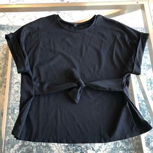 Black Tie Waist Top